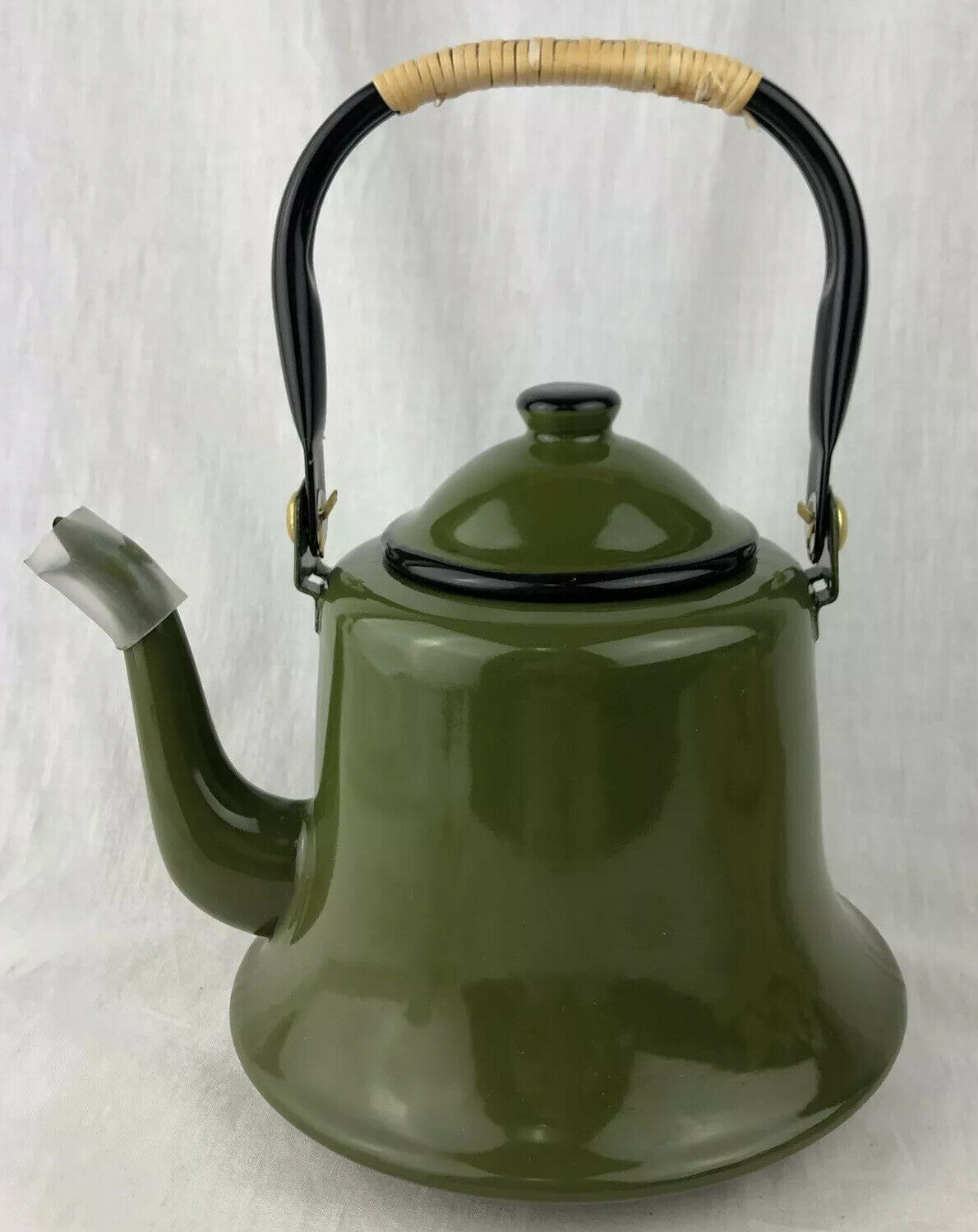 Vintage Tea Pot Enamel Ware Retro Green Rattan Wrap Handle Nos 2 Qt Japan 1970s